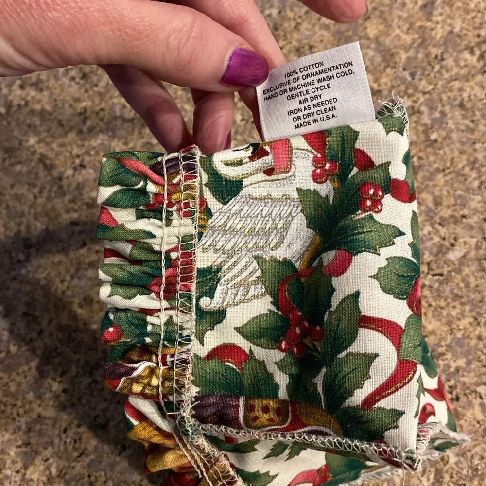 Longaberger Liner Let it Snow Tree Trimming 2683272 2 Tie ons 36382 Christmas
